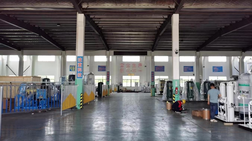 Jiangsu Luoming Purification Technology Co., Ltd. প্রস্তুতকারকের উৎপাদন লাইন